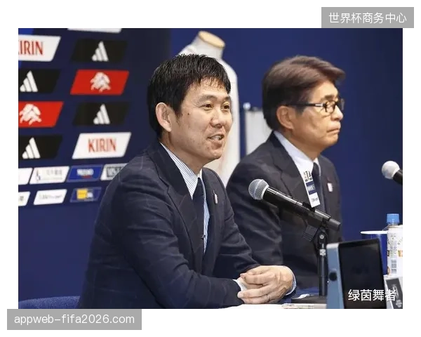 森保一需解决核心依赖症，板仓滉与富安健洋的轮换是后防关键